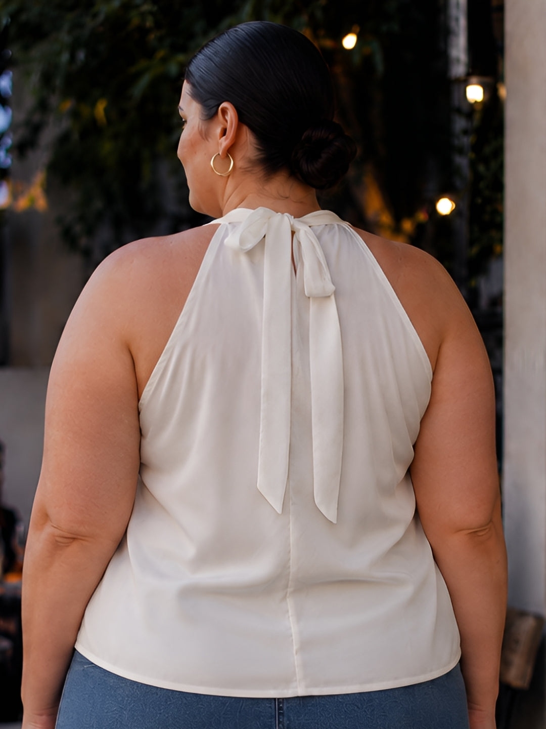 Off White Solid Sleeveless Cowl Neck Straight Top